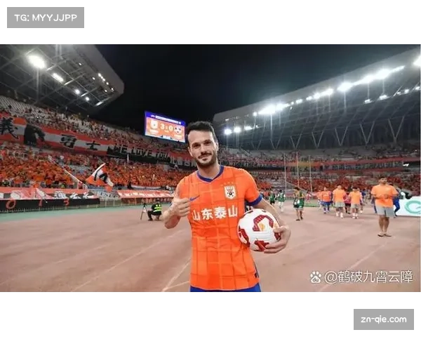 佛罗伦萨3-0大胜莱切,冈萨雷斯上演帽子戏法 佛罗伦萨3-0大胜莱切,冈萨雷斯上演帽子戏法